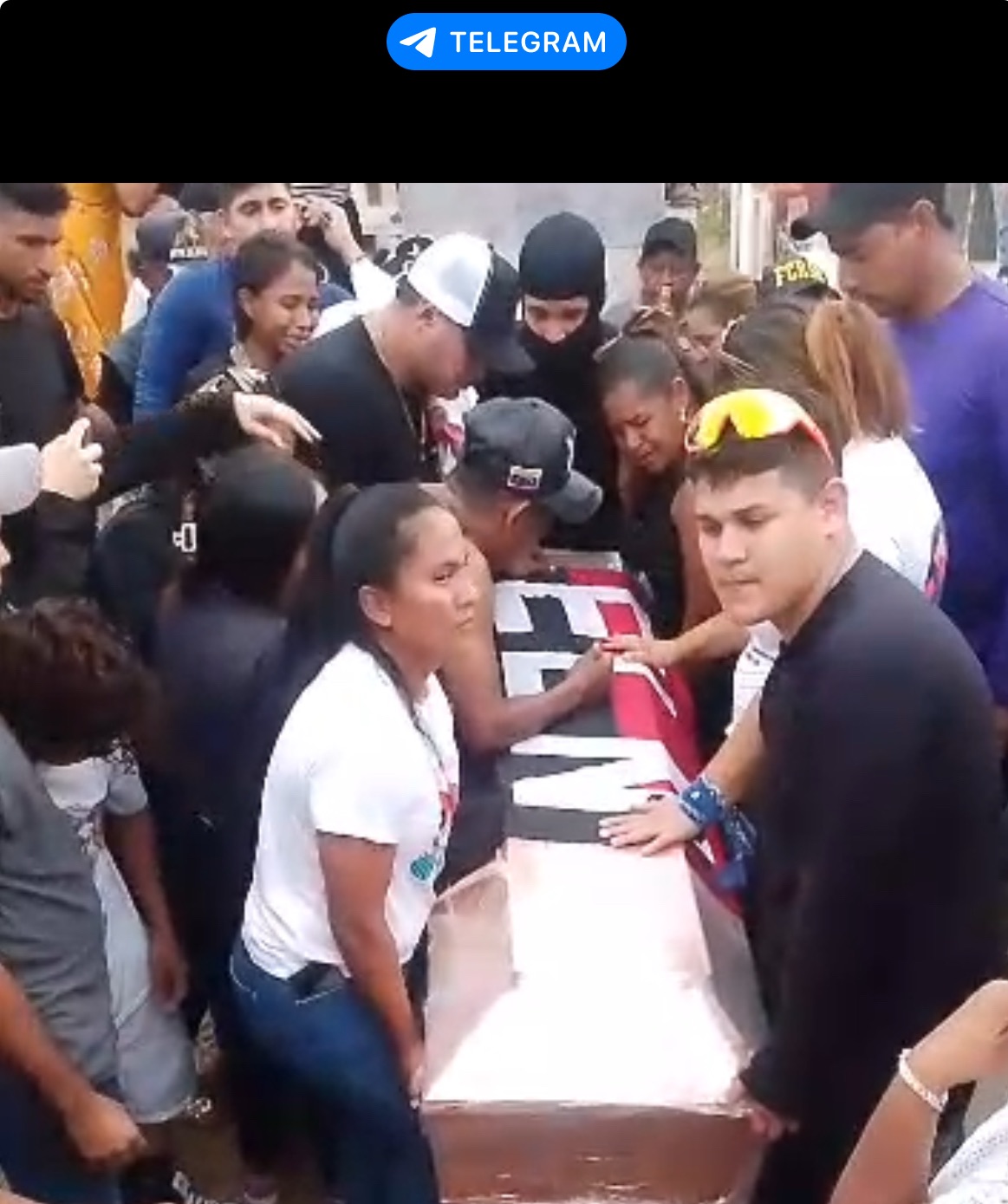 ? Presunto integrante del ELN, hijo de un juez de paz, habría sido asesinado en la frontera y enterrado en Villa del Rosario