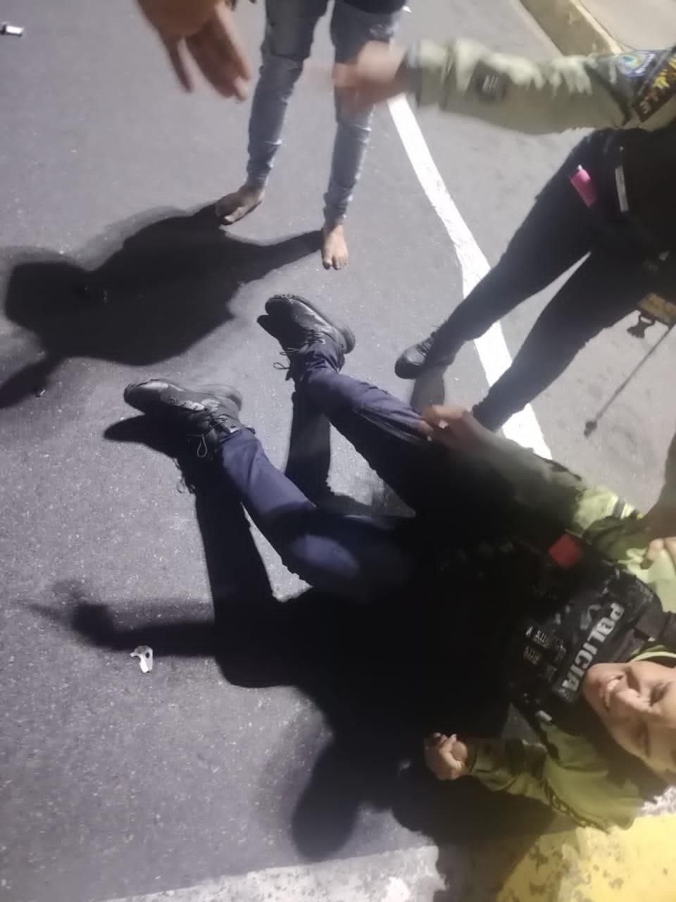 ? Oficial de la Policía Municipal de Puerto Cabello resulta herido tras ser embestido por un motorizado en El Palito