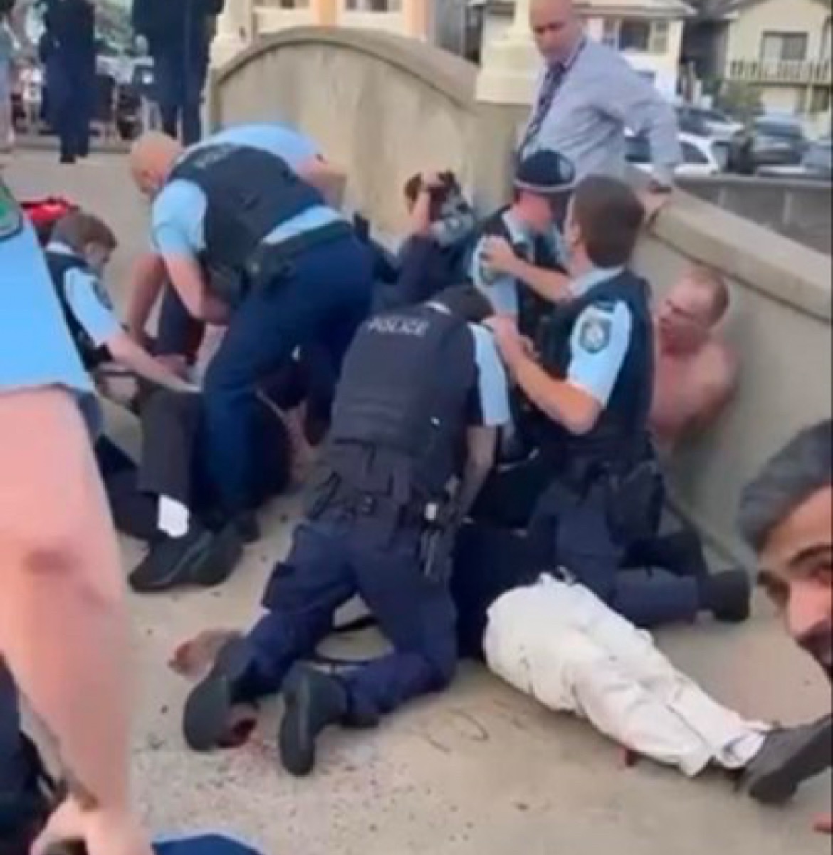 ?&nbsp;Tiroteo en Bondi Beach deja al menos 10 muertos y conmociona a Sídney