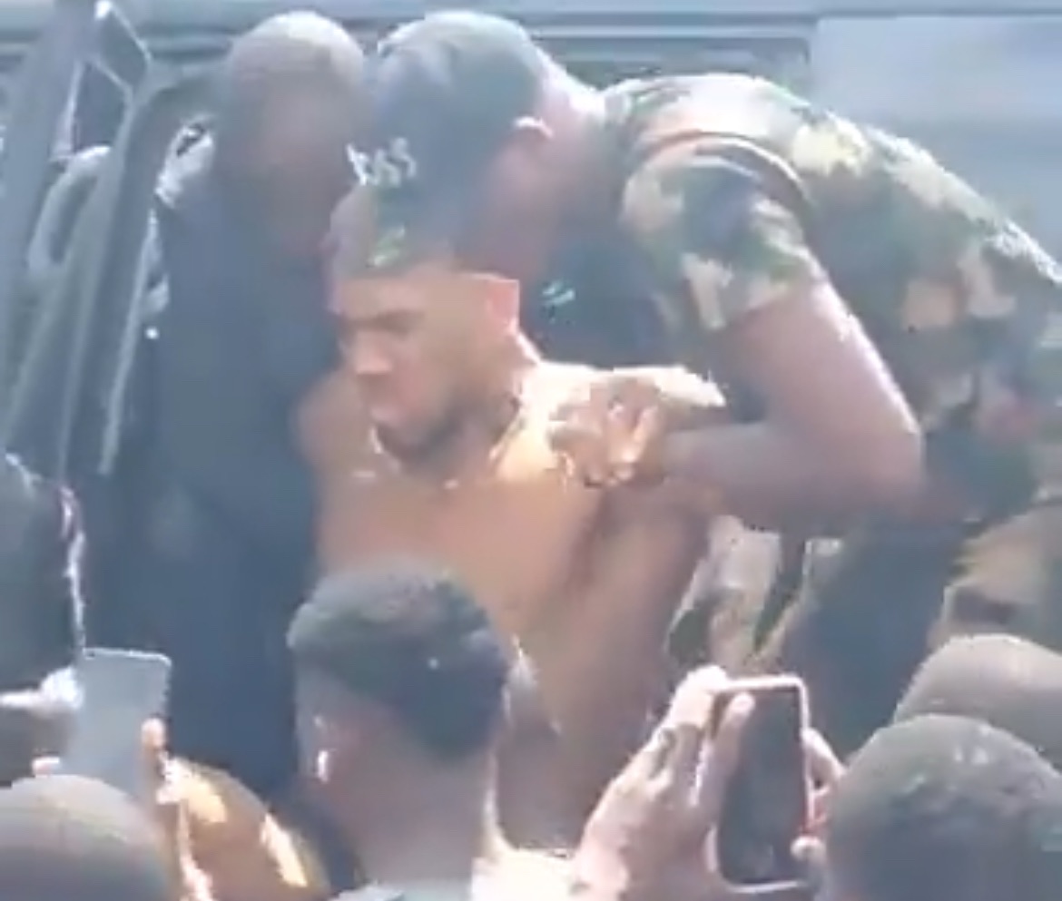 Anthony Joshua sufre lesiones menores en accidente de tráfico en Nigeria que deja dos fallecidos