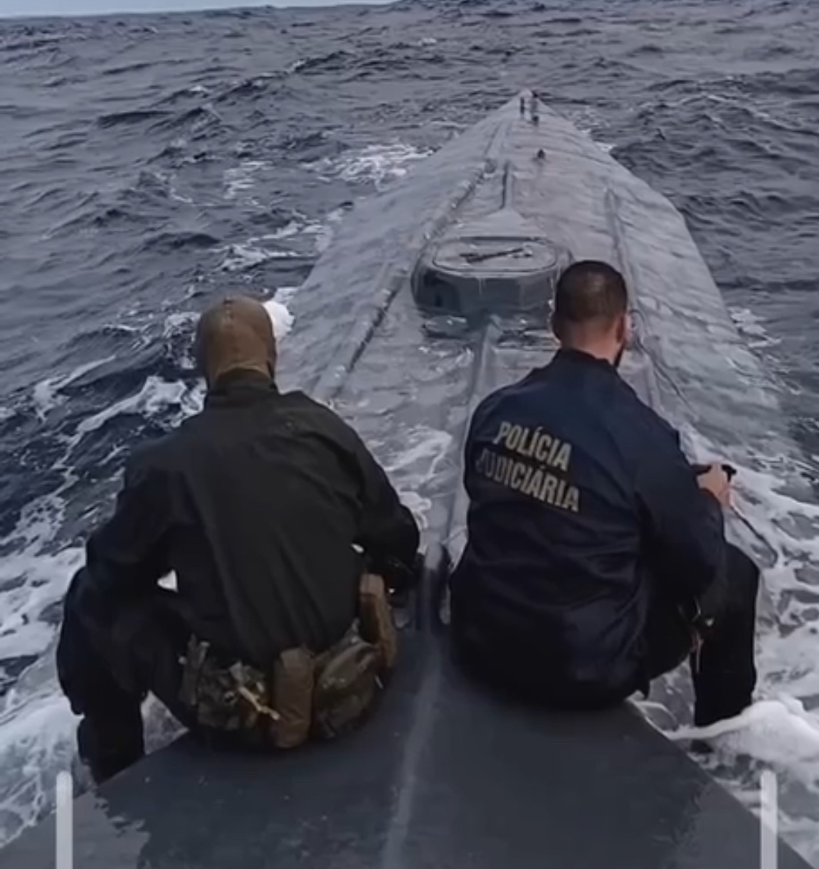 ? Portugal incauta histórico cargamento de cocaína tras interceptar un narcosubmarino