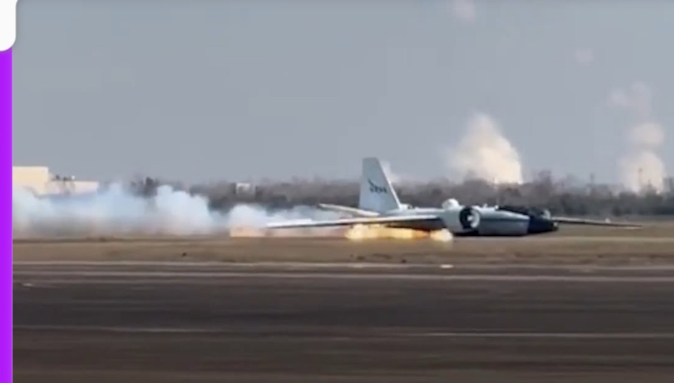 ? Avión de la NASA realiza aterrizaje de emergencia tras falla mecánica