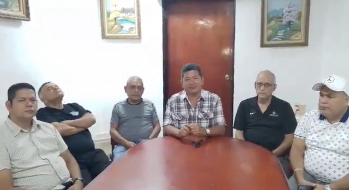 Paro de transporte paralizaría la Gran Caracas este lunes tras exigencia de aumento del pasaje a 120 Bs y suspensión del ferrocarril Caracas–Valles del Tuy