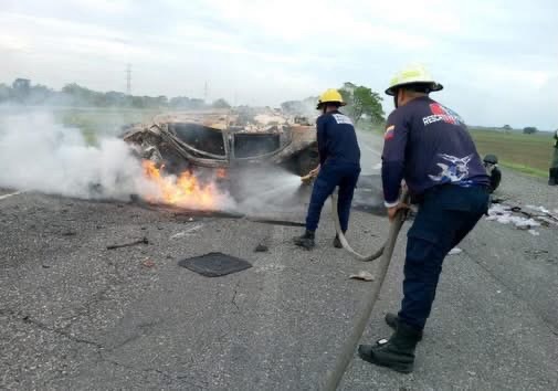 Familia pierde la vida tras aparatoso accidente e incendio en autopista de Portuguesa
